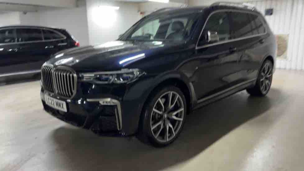 More views of BMW X7