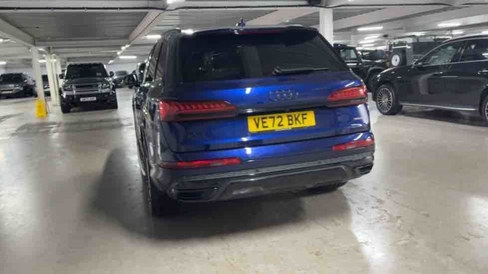 More views of Audi Q7