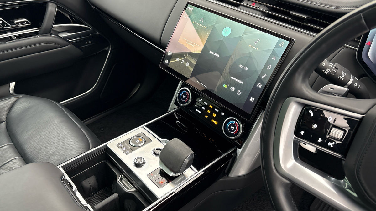 Land Rover Range Rover Image 18