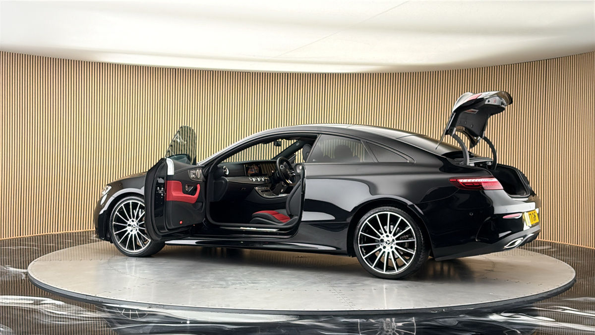 More views of Mercedes-Benz E Class
