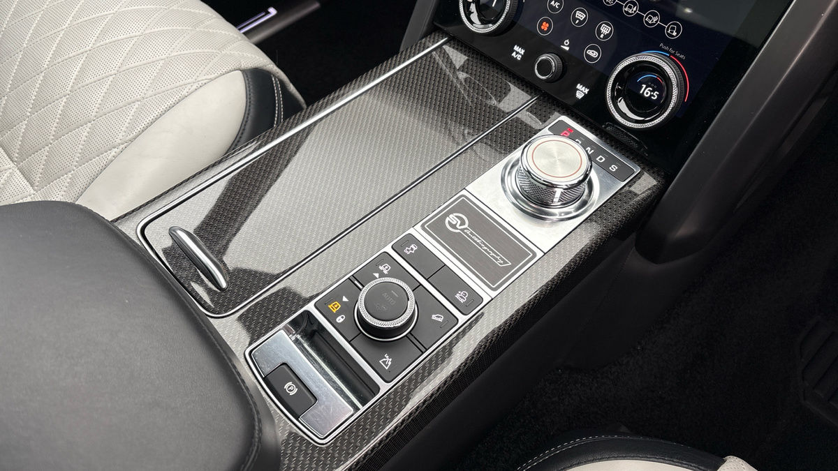 Land Rover Range Rover Image 18