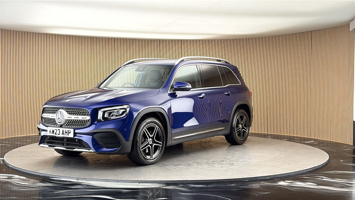 More views of Mercedes-Benz GLB
