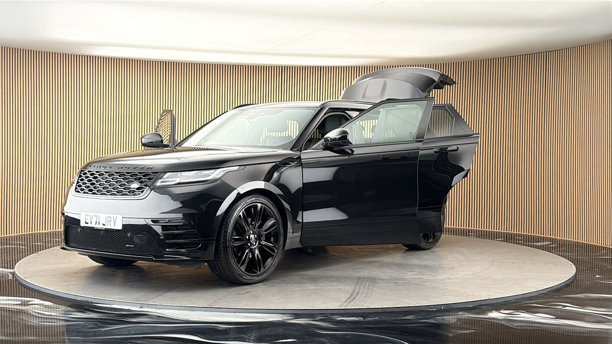 More views of Land Rover Range Rover Velar