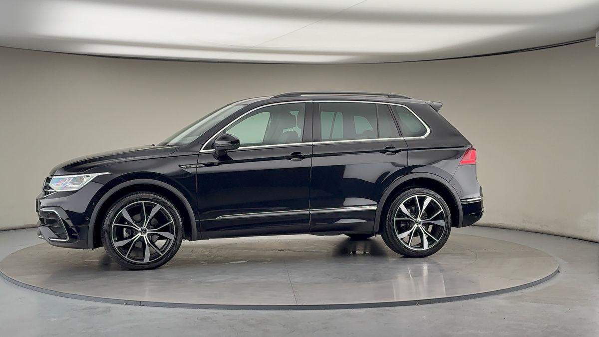 More views of Volkswagen Tiguan