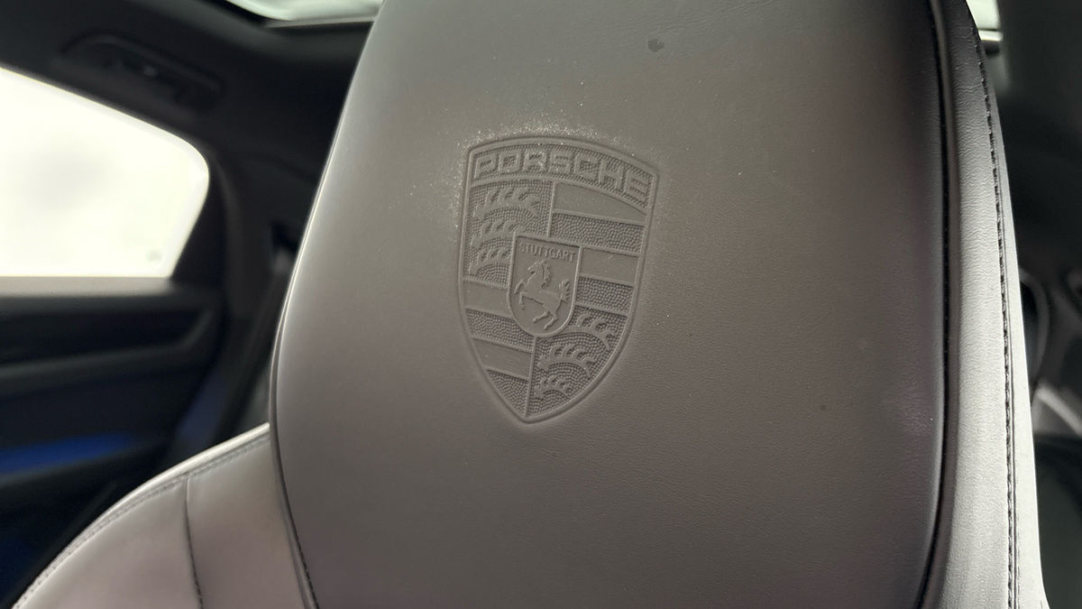 Porsche Cayenne Image 30