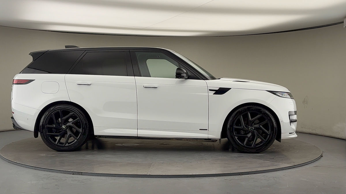Land Rover Range Rover Sport Image 16