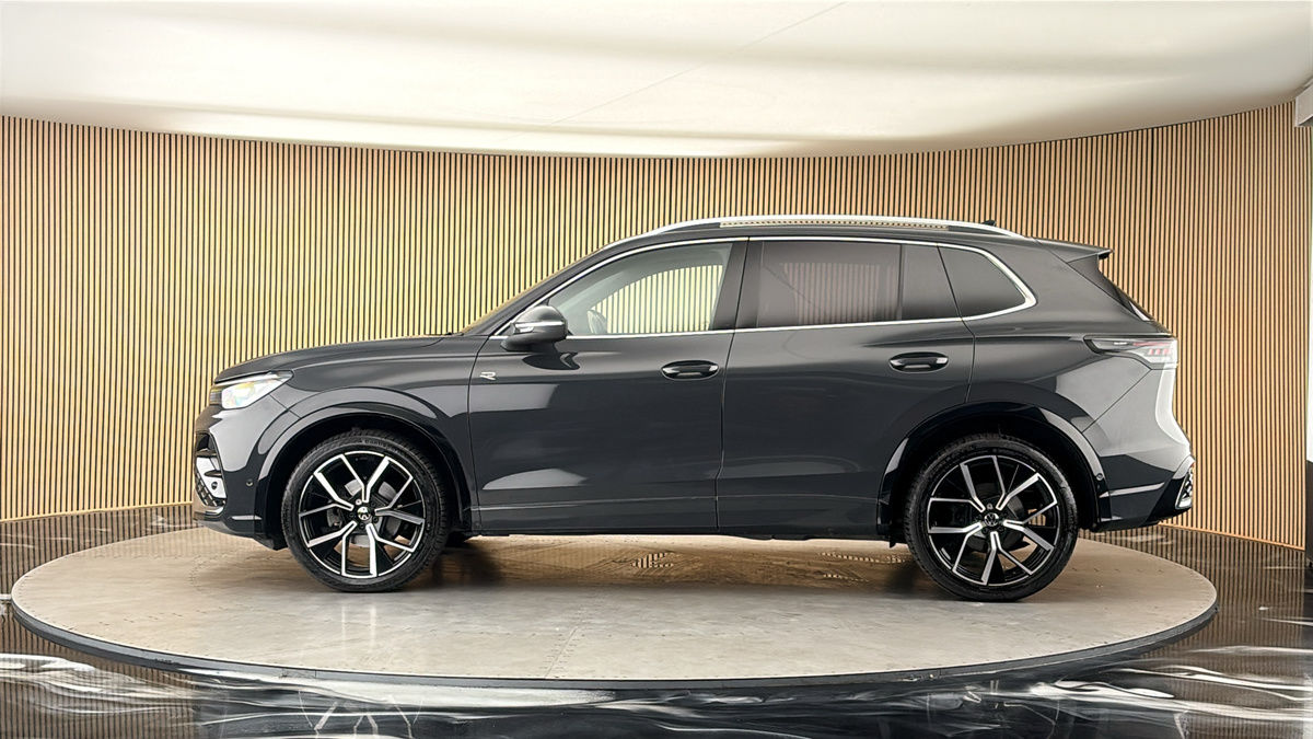 More views of Volkswagen Tiguan