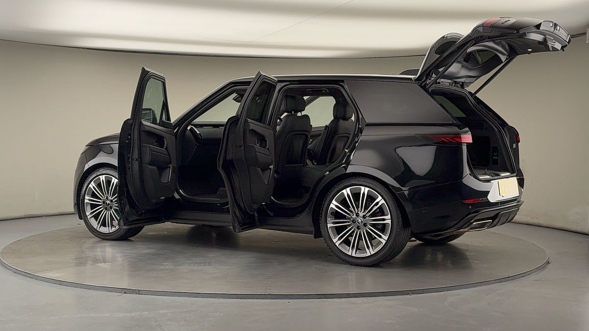 More views of Land Rover Range Rover Sport