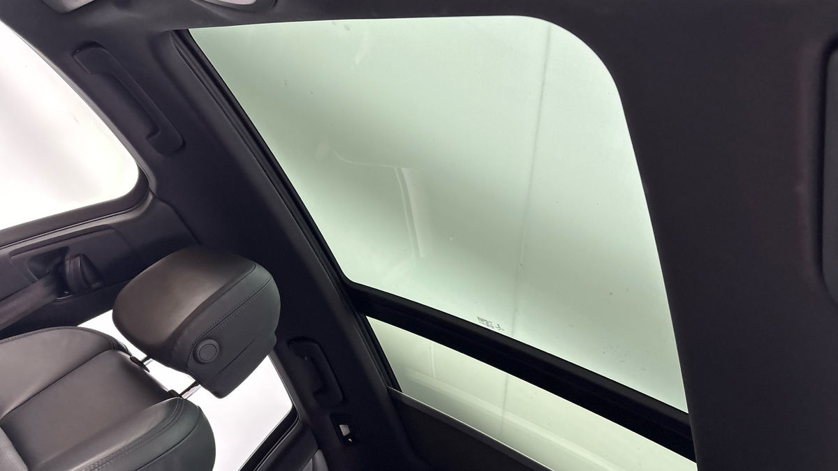 Porsche Macan Image 6