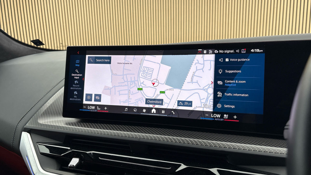 BMW XM Image 17