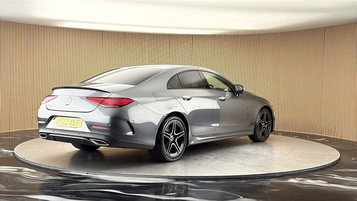 More views of Mercedes-Benz CLS