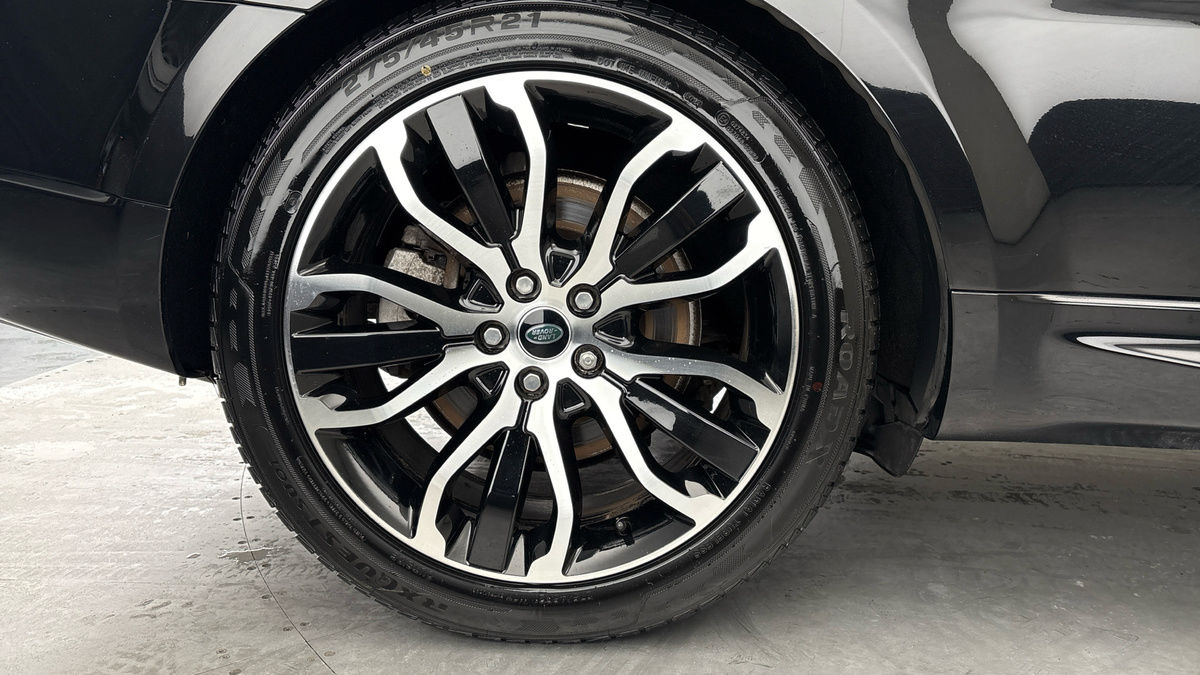 Land Rover Range Rover Sport Image 10