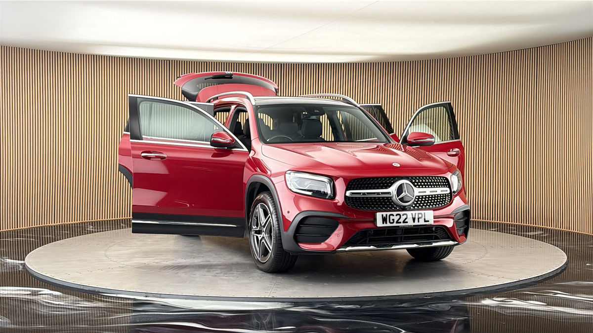 More views of Mercedes-Benz GLB