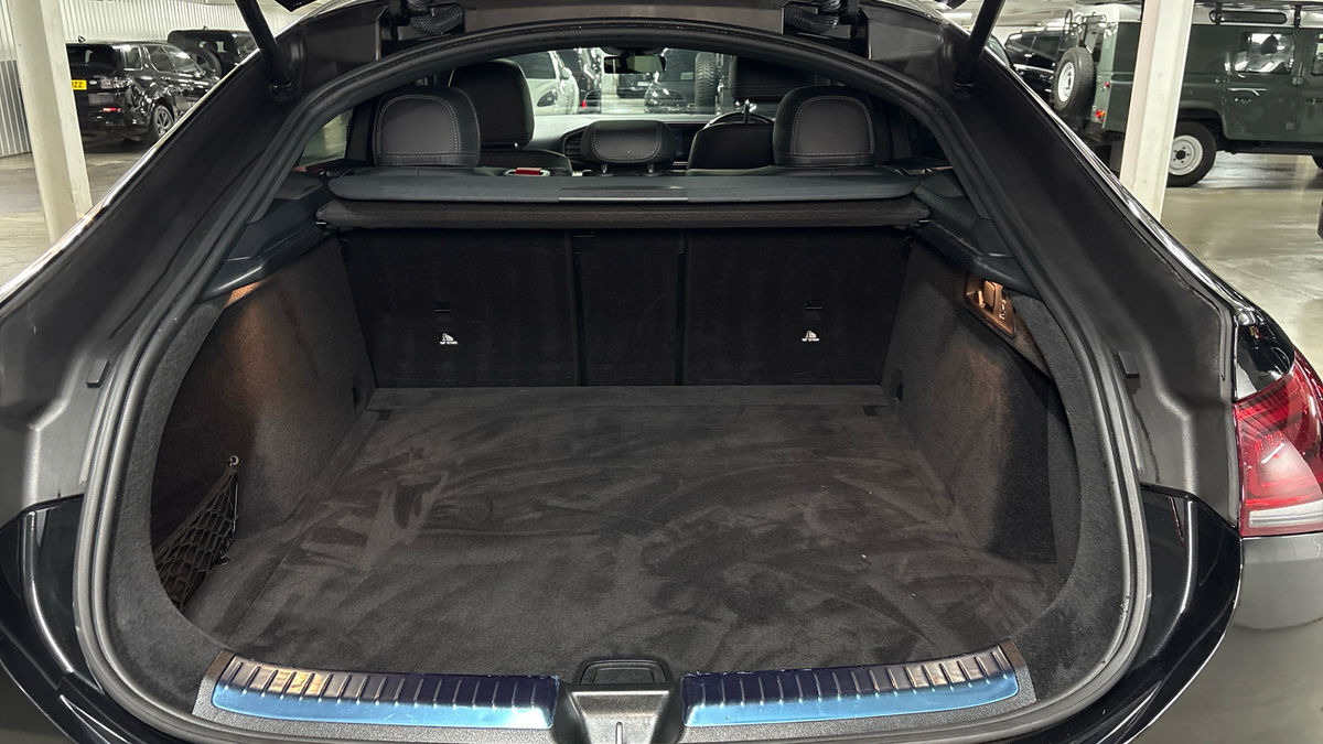 Mercedes-Benz GLE Image 11
