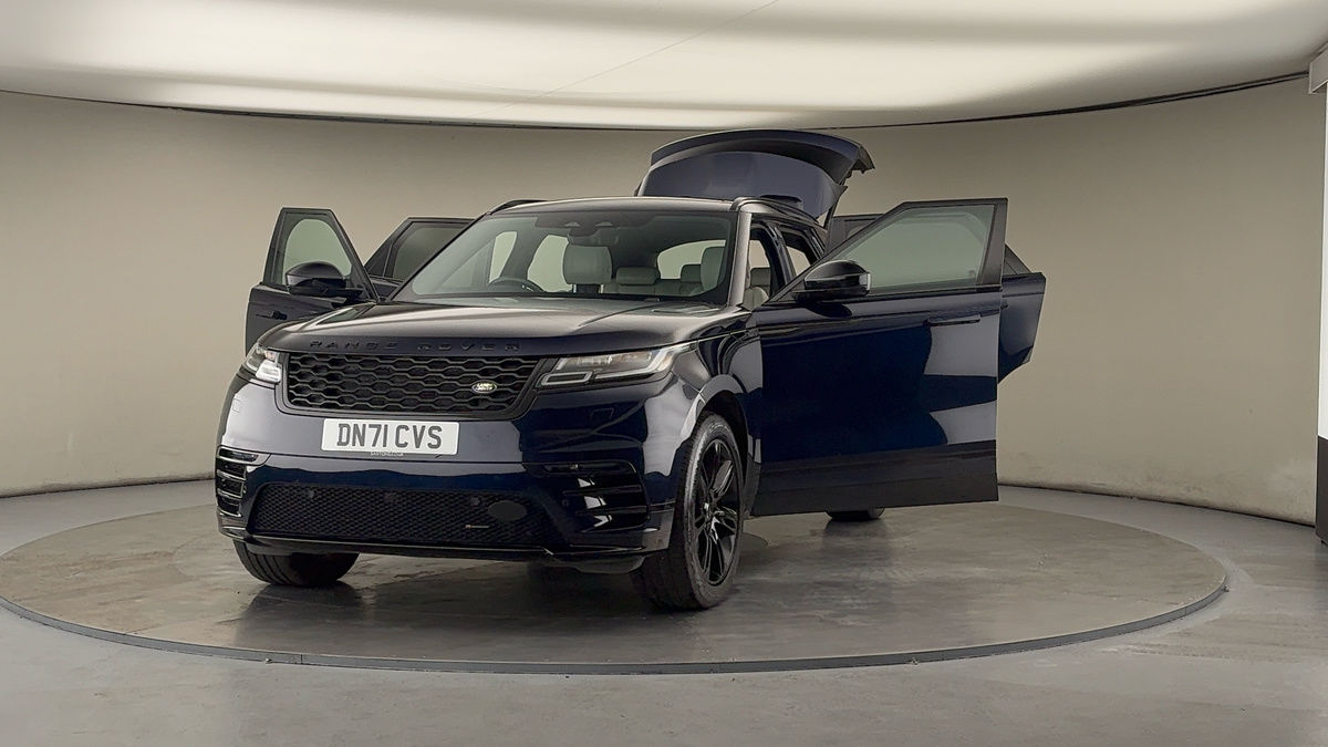 More views of Land Rover Range Rover Velar