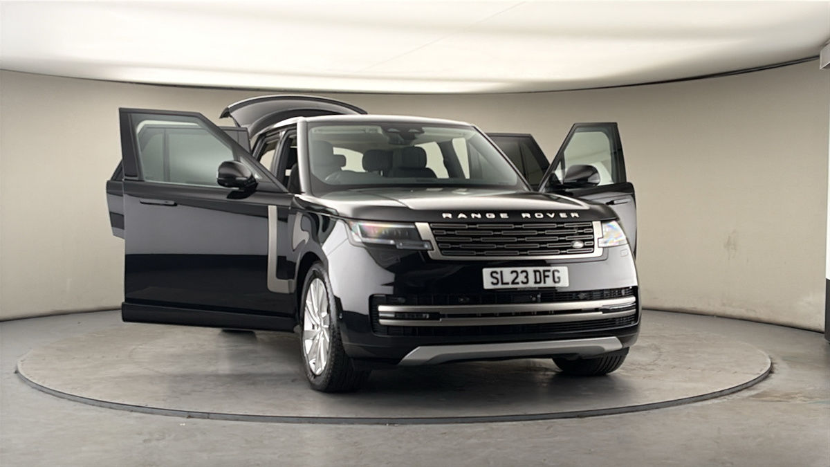 More views of Land Rover Range Rover
