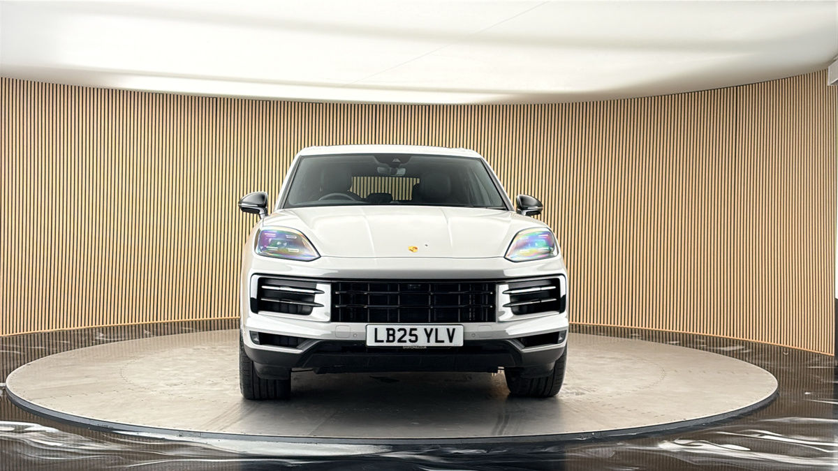 More views of Porsche Cayenne