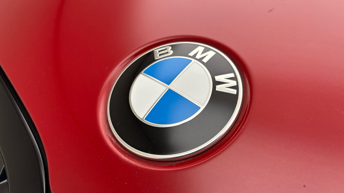 BMW 3 Series Image 24