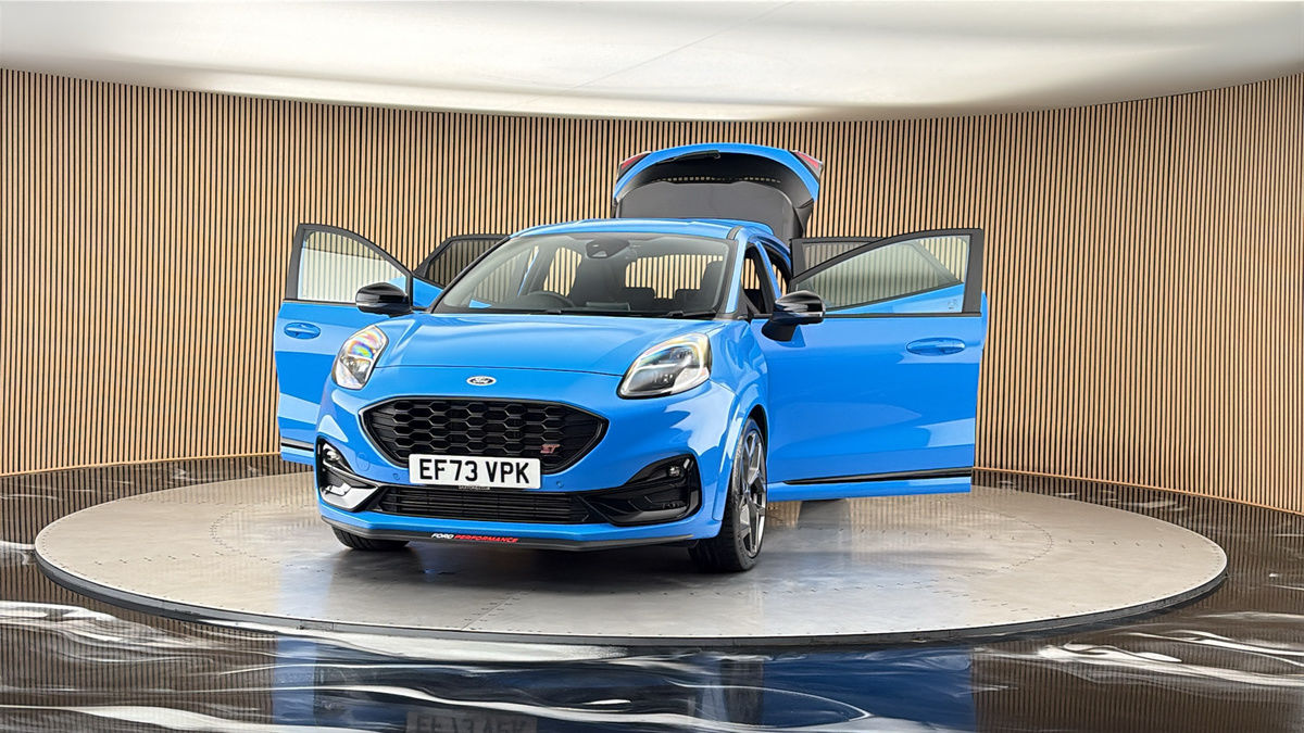 More views of Ford Puma