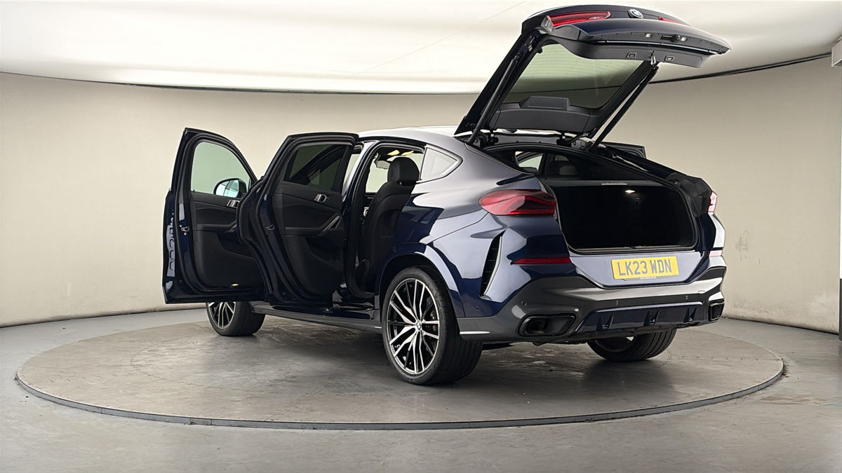 BMW X6 Image 23