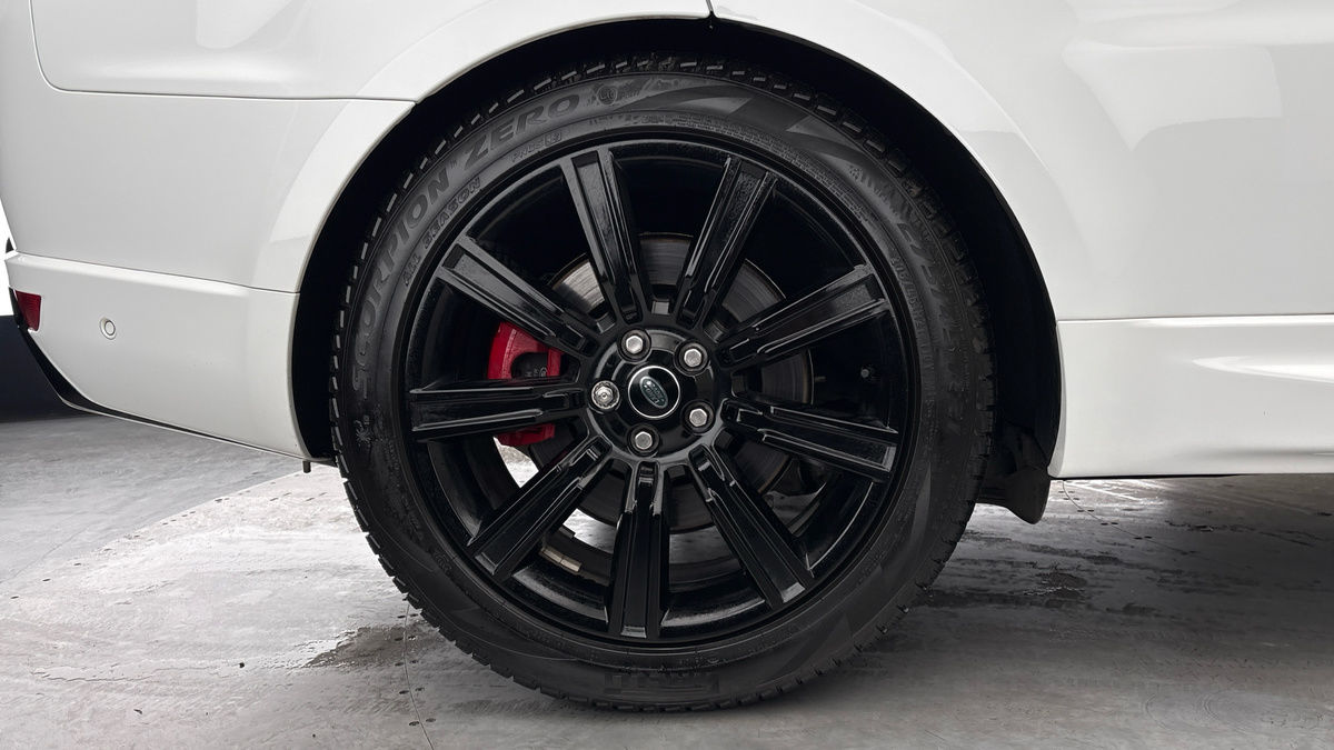 Land Rover Range Rover Sport Image 10