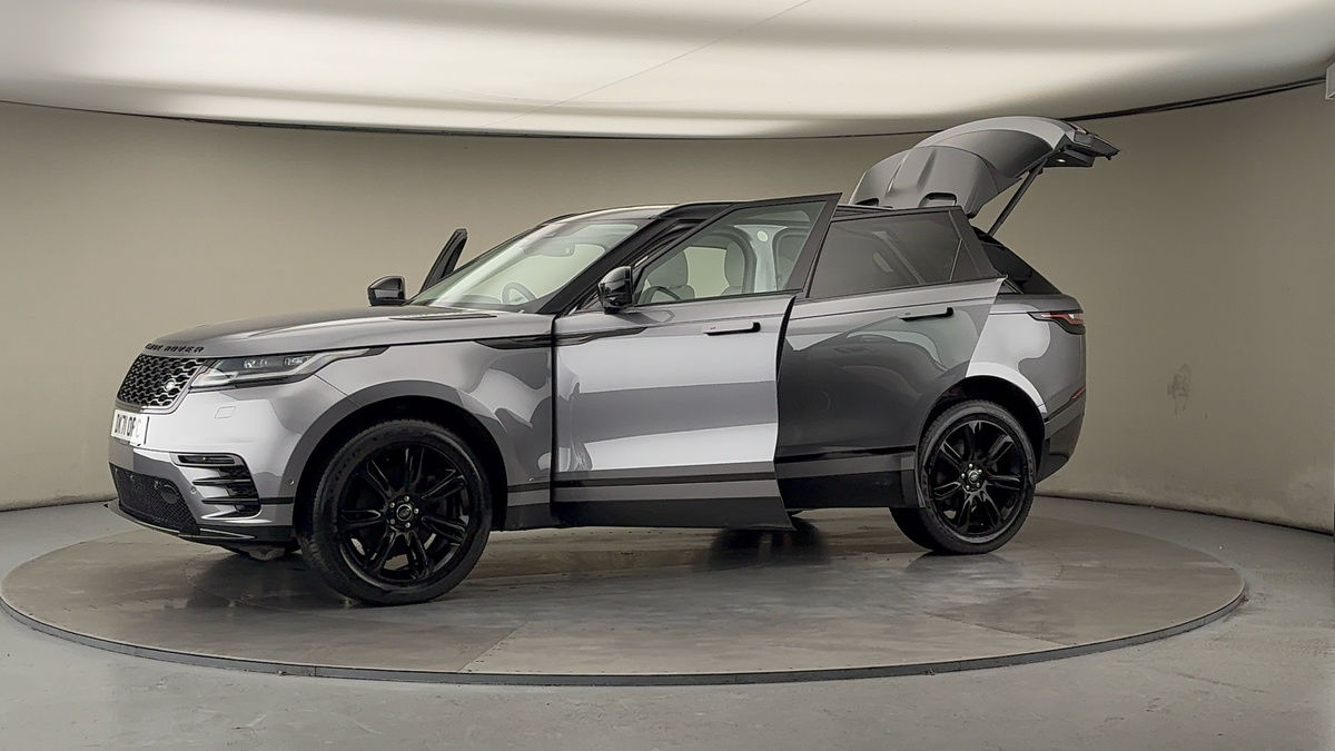 More views of Land Rover Range Rover Velar