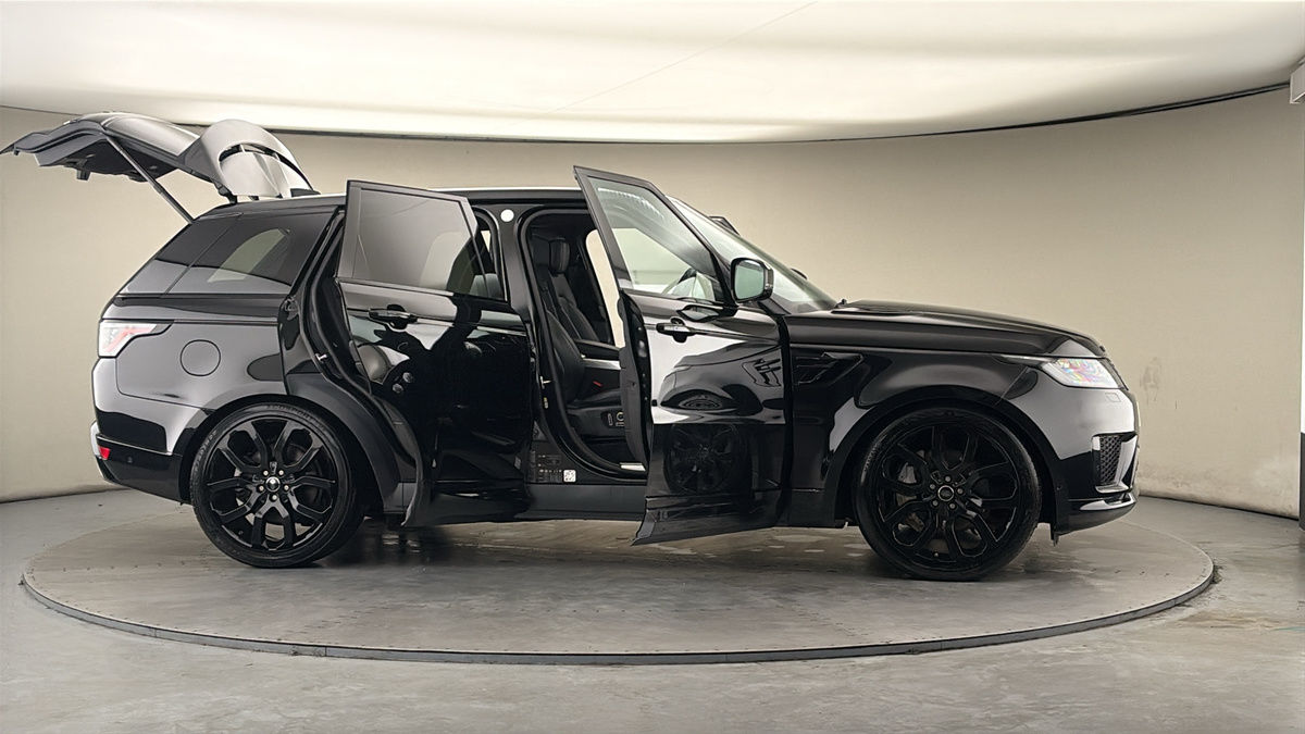 More views of Land Rover Range Rover Sport