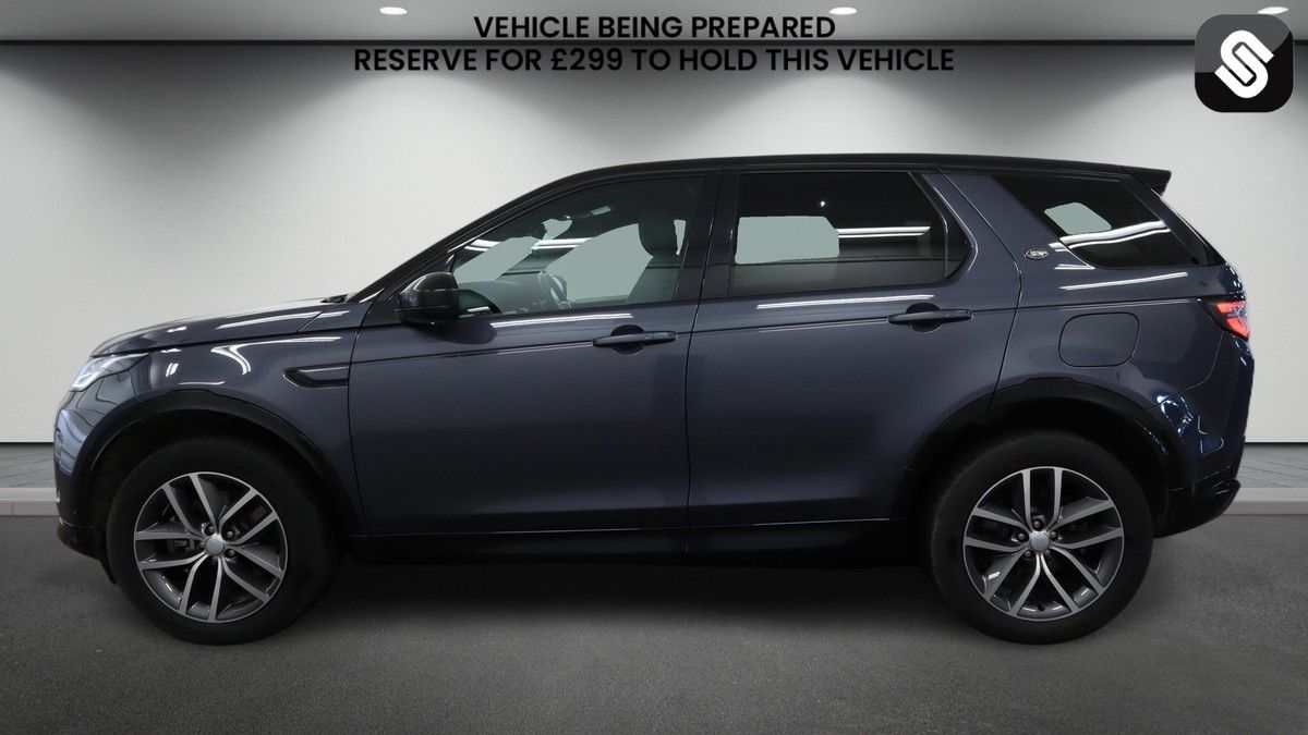 Land Rover Discovery Sport Image 6