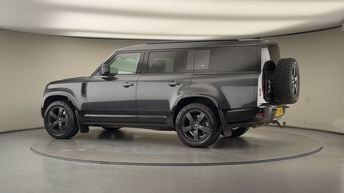 More views of Land Rover Defender 130