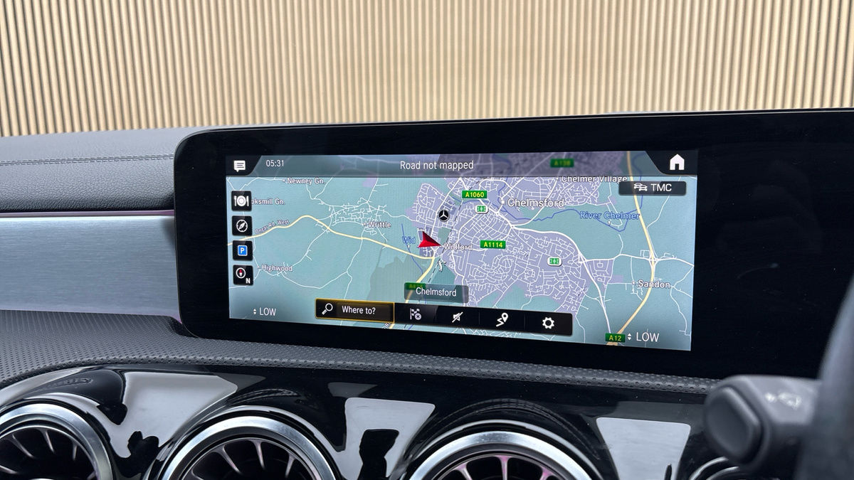 Mercedes-Benz CLA Image 17