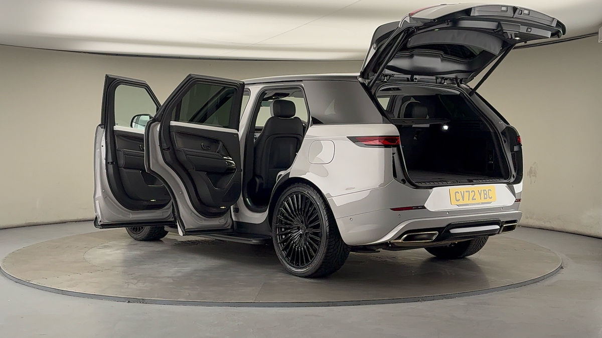 More views of Land Rover Range Rover Sport