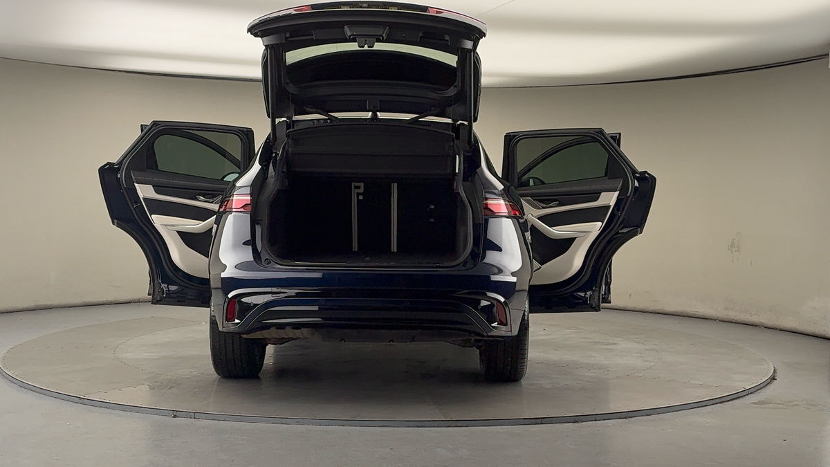 More views of Jaguar F-PACE