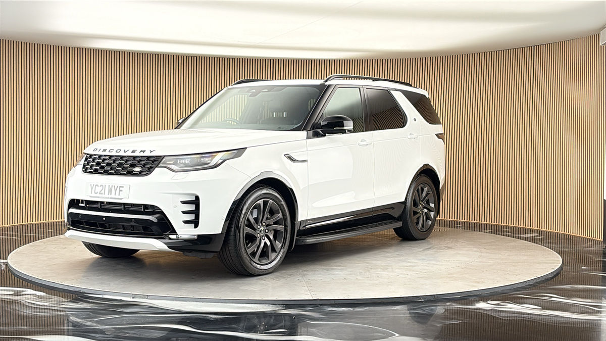 More views of Land Rover Discovery