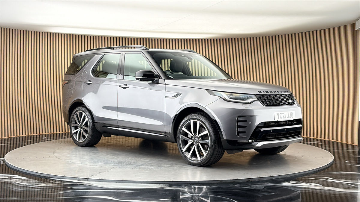 More views of Land Rover Discovery