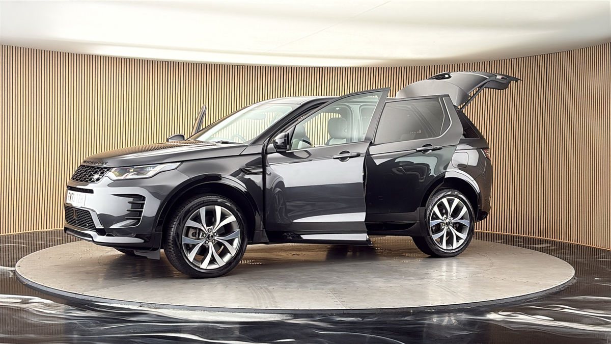 More views of Land Rover Discovery Sport