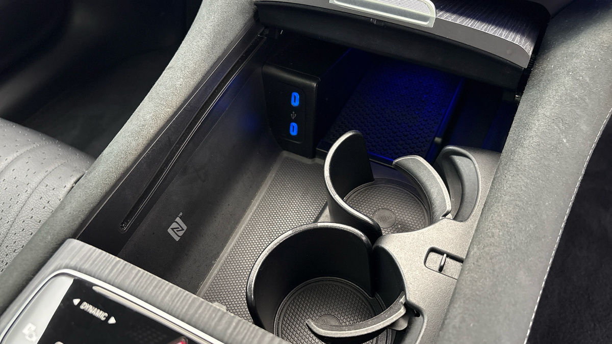 Mercedes-Benz EQS Image 32