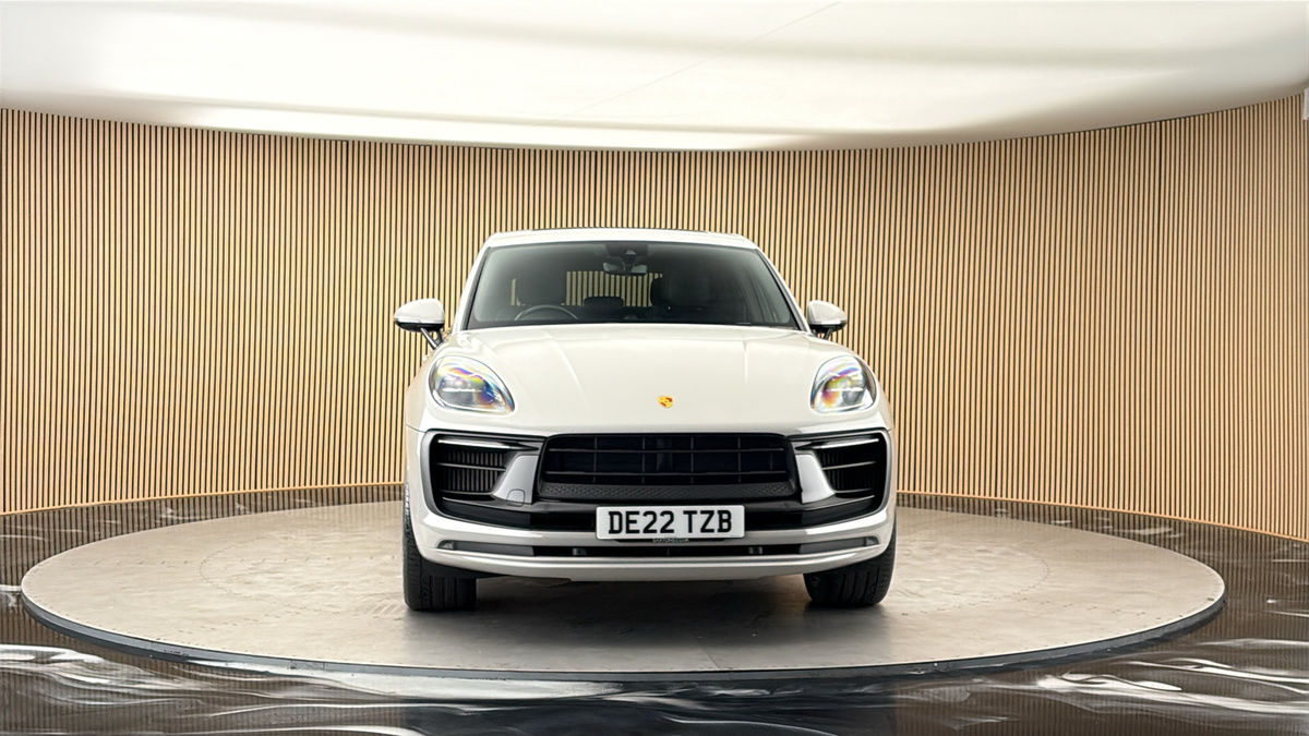 More views of Porsche Macan