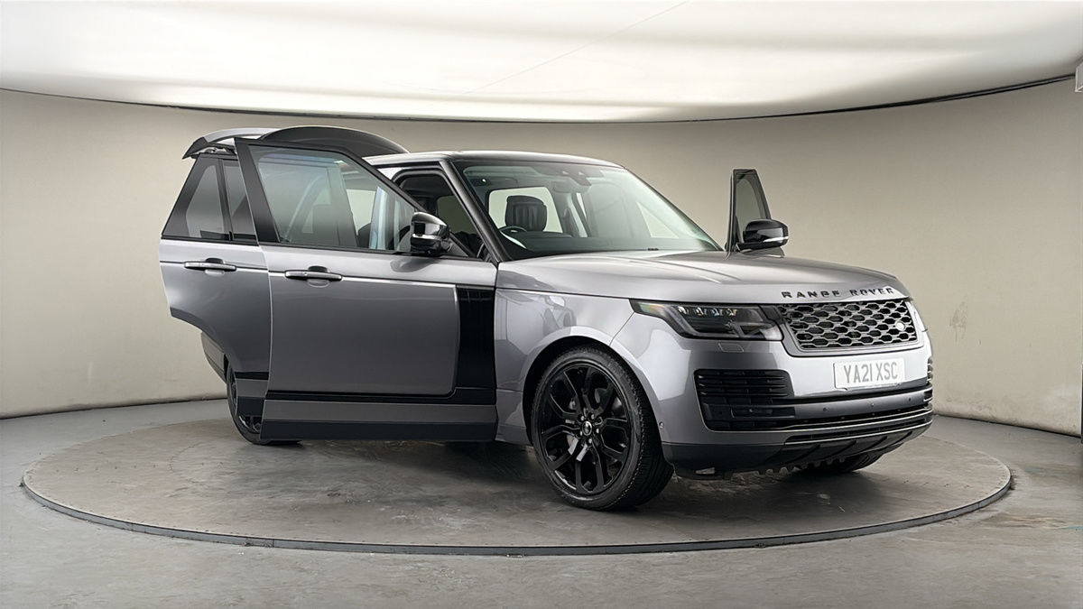 More views of Land Rover Range Rover