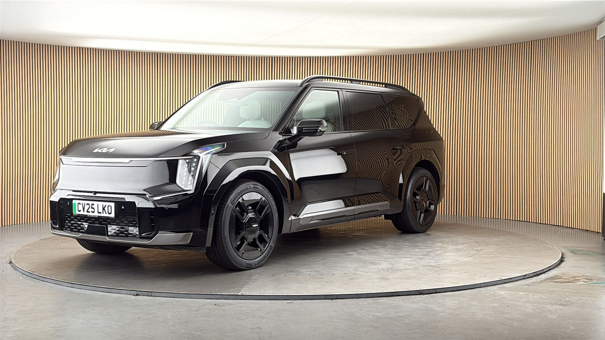 More views of Kia EV9