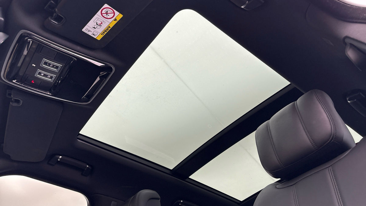 Land Rover Range Rover Image 6