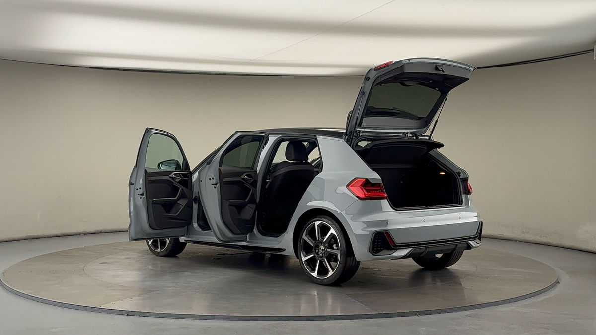 More views of Audi A1