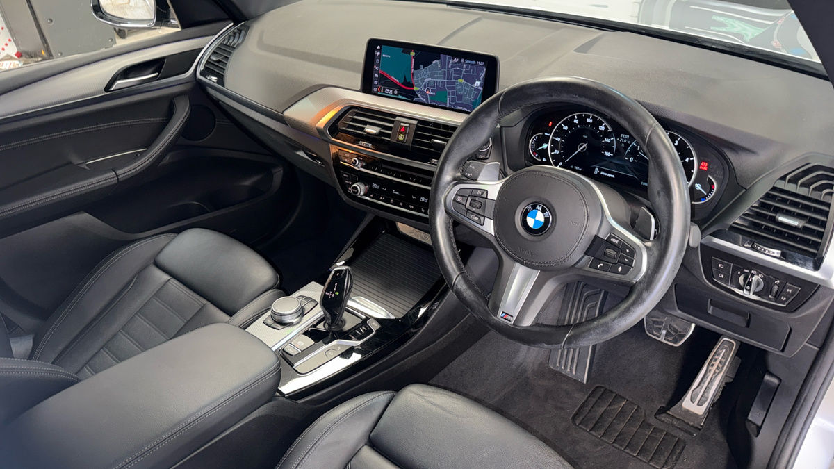 BMW X3 Image 9