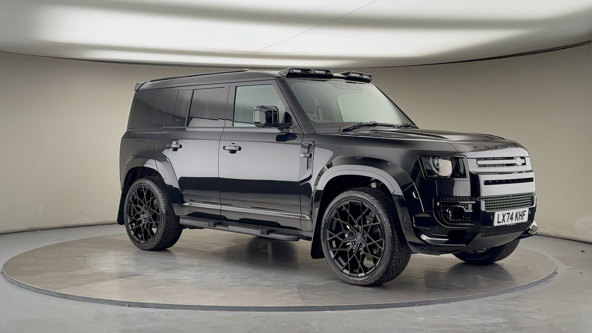 More views of Land Rover Defender 110