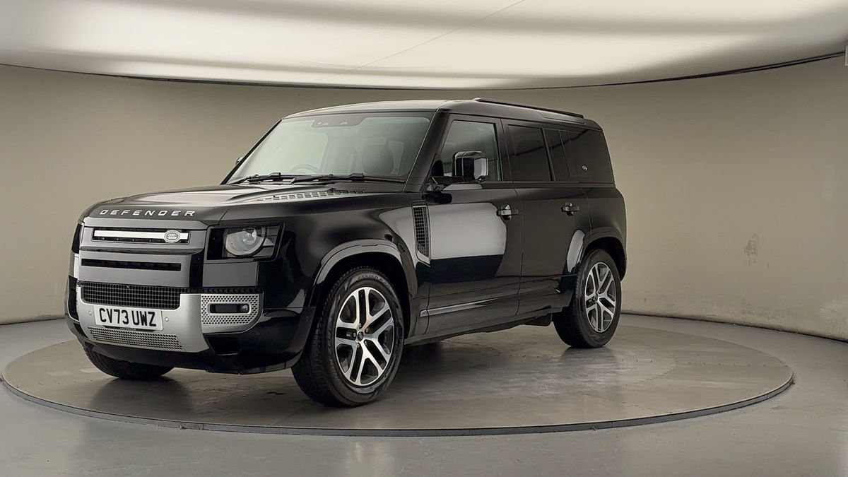 More views of Land Rover Defender 110