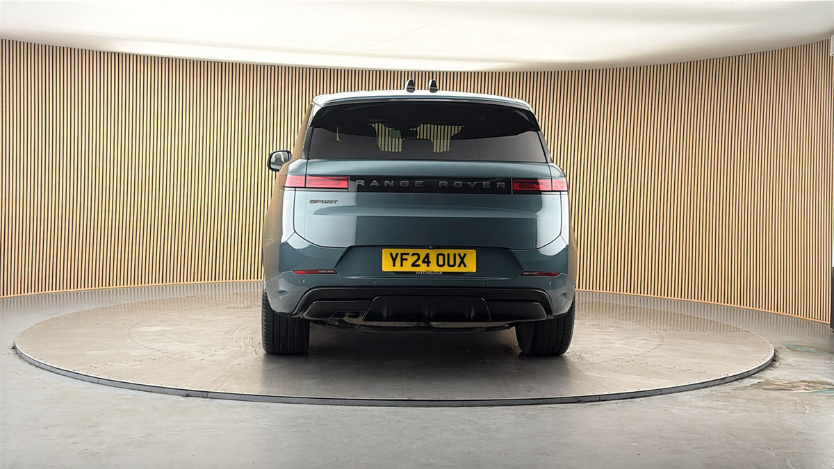 More views of Land Rover Range Rover Sport