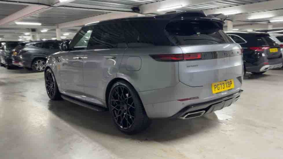 More views of Land Rover Range Rover Sport
