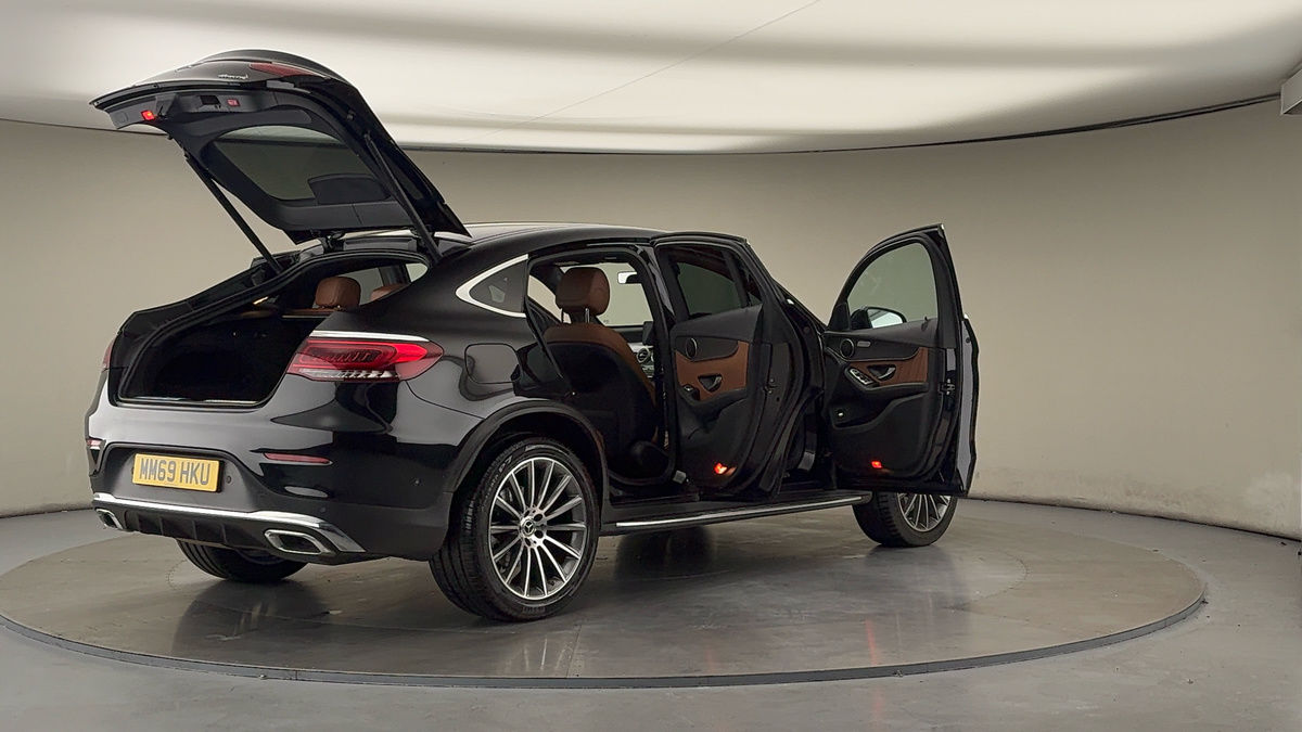 More views of Mercedes-Benz GLC