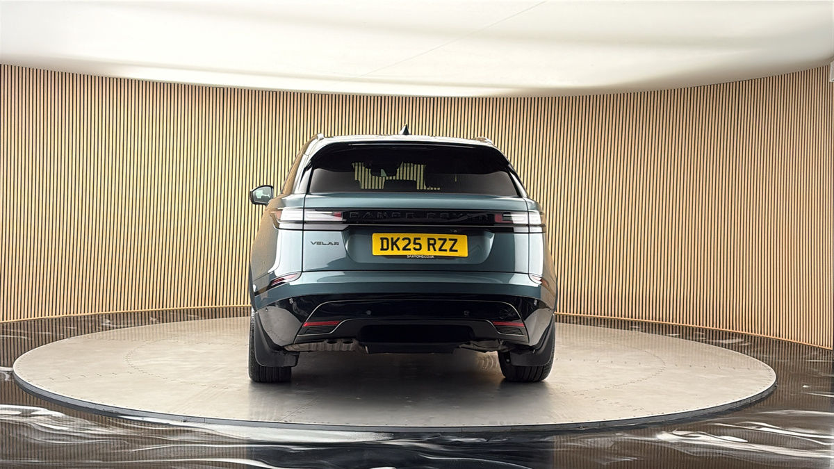 More views of Land Rover Range Rover Velar