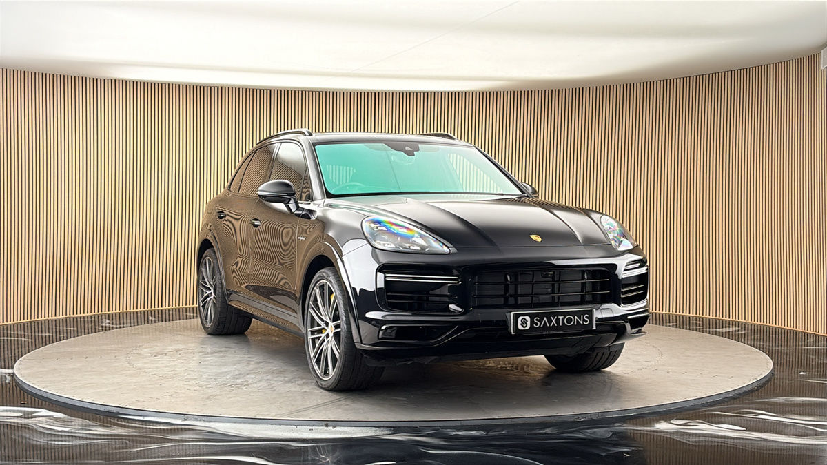 More views of Porsche Cayenne