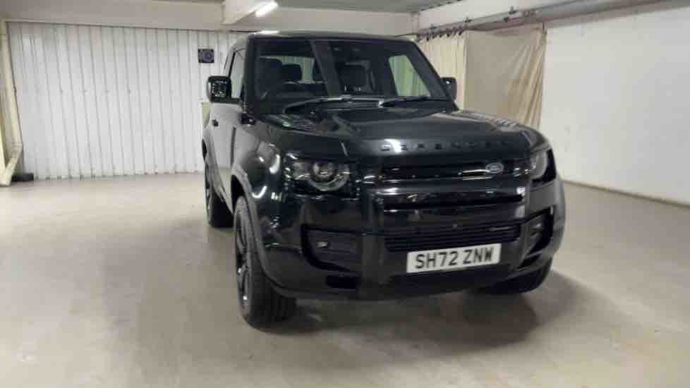 More views of Land Rover Defender 90